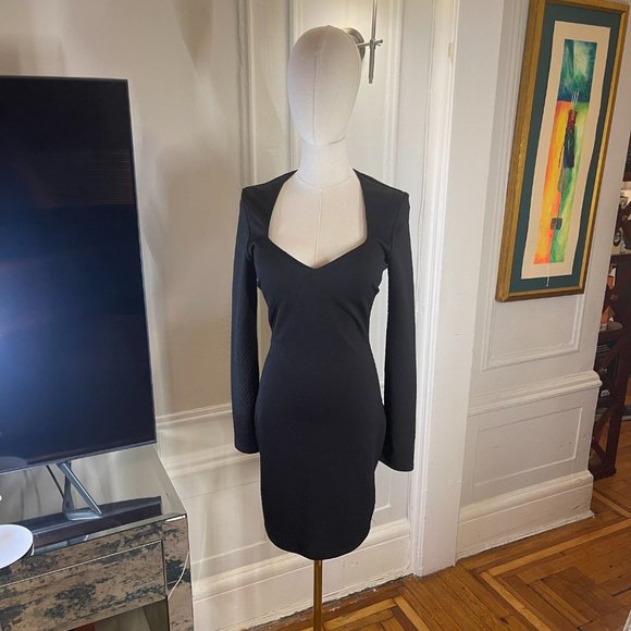 Va Va Voom Black Sexy Form Fitting Long Sleeve Bodycon Dress - Picture 2 of 7